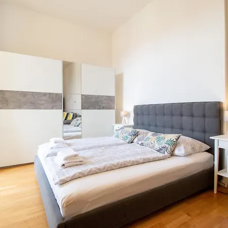 Stepanska Cr Apartments Prague Exterior photo